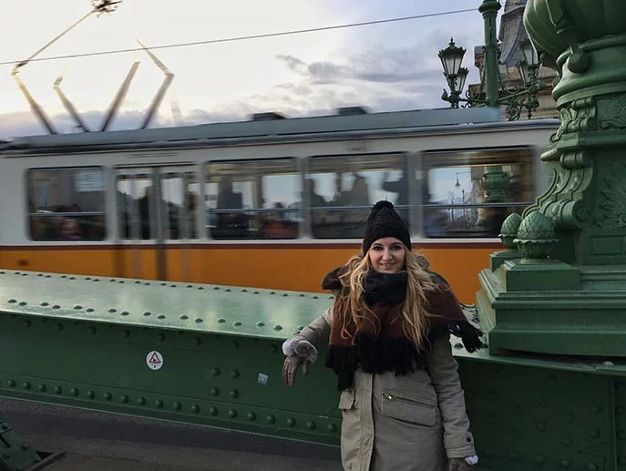 Budapest en 3 días - Puente de las Cadenas en Budapest y tranvia